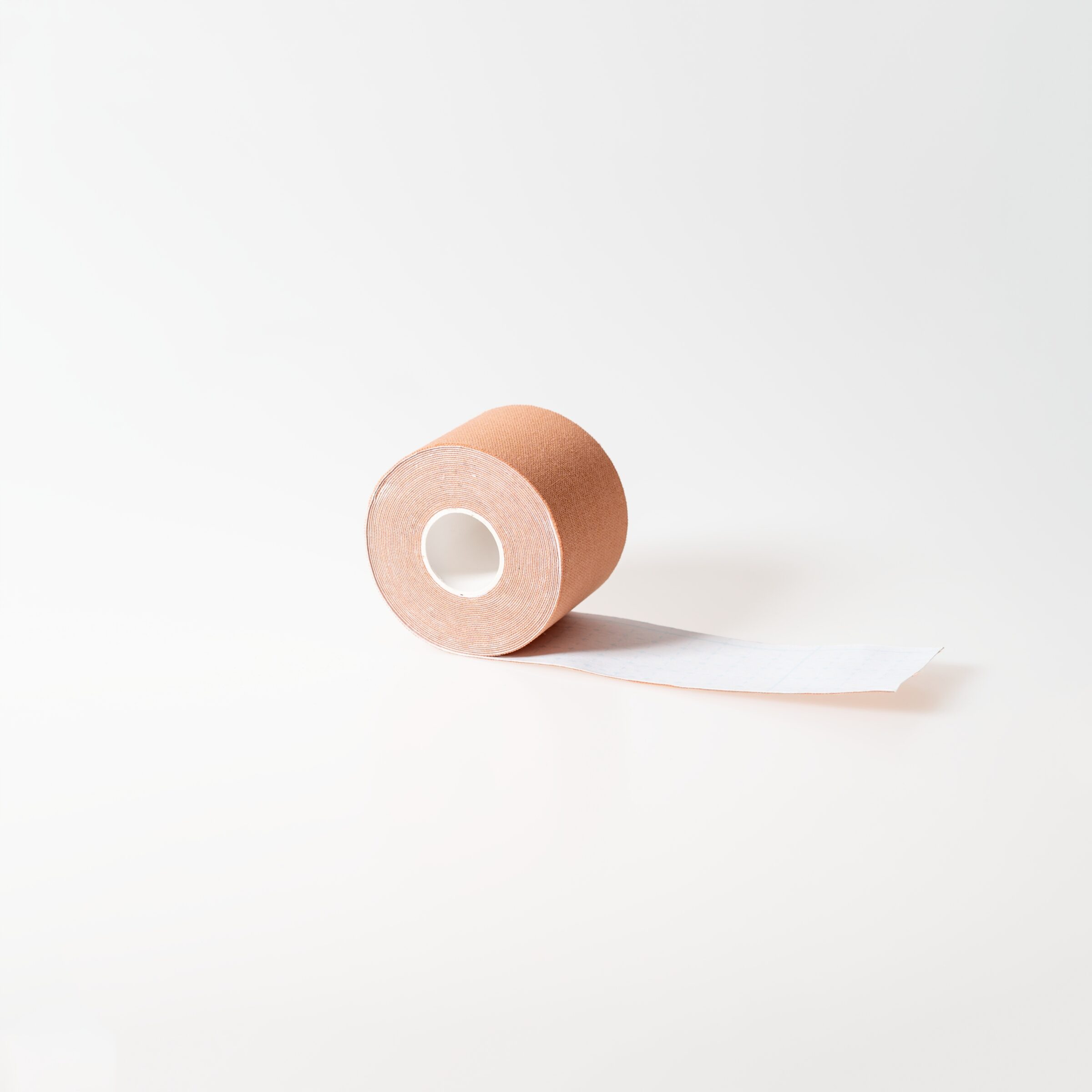 TitanGrit Taśma Kinezjologiczna Tape. - Wodoodporna, Beżowa 5mx5cm