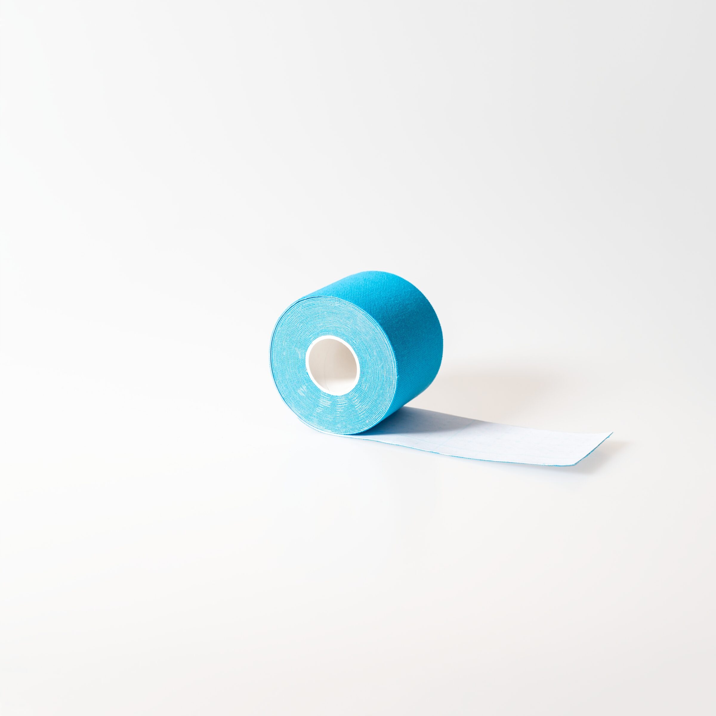 TitanGrit Taśma Kinezjologiczna Tape. - Wodoodporna, Niebieska 5mx5cm