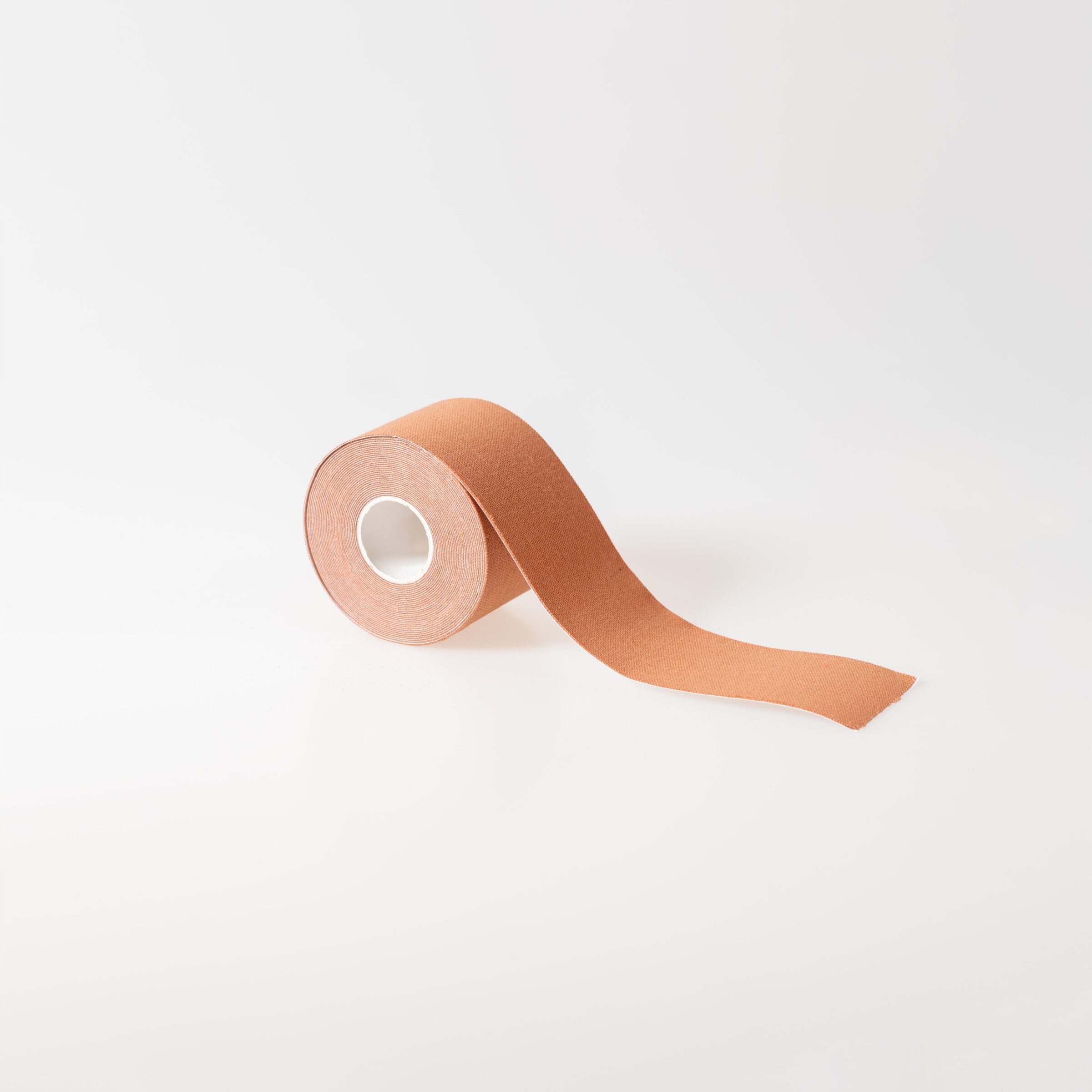 TitanGrit Taśma Kinezjologiczna Tape. - Wodoodporna, Beżowa 5mx5cm